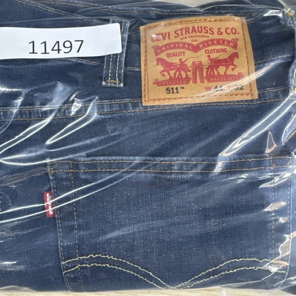 Levis 511 Mens Straight Leg Jeans 44x32 (40x32) Stretch Blue 5 Pocket Dark Wash